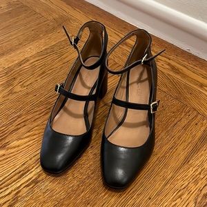 Size 8.5 black double buckle leather Mary Jane heels from Madewell
